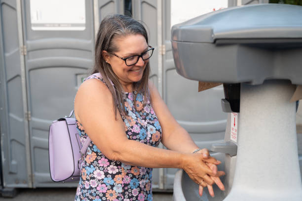 Best Best portable toilet rental  in Princeton, FL
